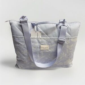 Laura Ashley Outdoor Packable Blanket 60x72 Carry Strap And Zipper